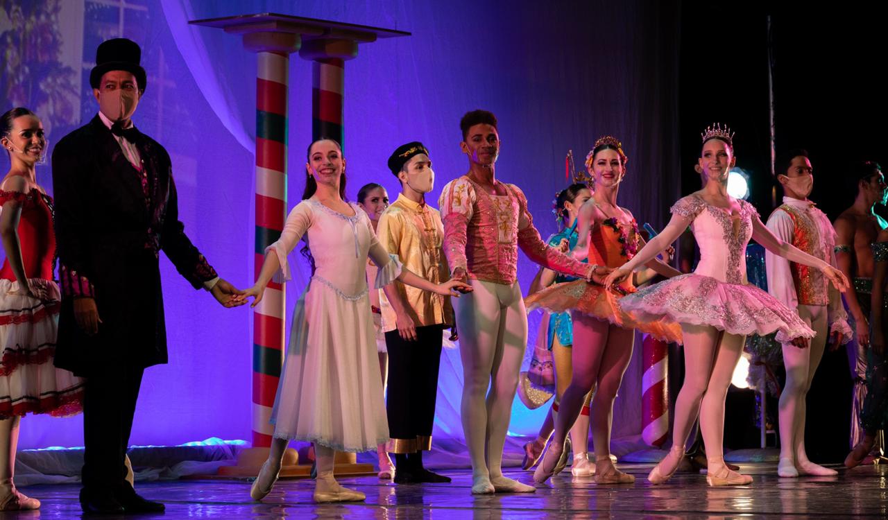 la-magia-de-la-navidad-con-el-ballet-y-el-cascanueces