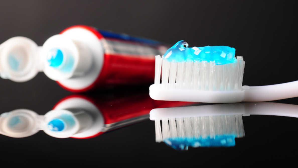 la-efectividad-de-dentifricos-y-enjuagues-para-neutralizar-el-sars-cov-2